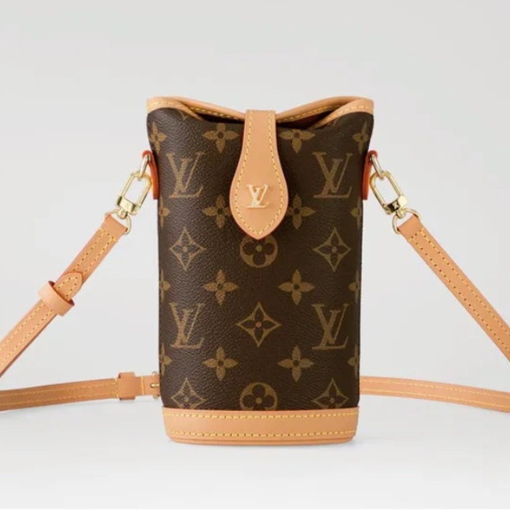 Authentic Louis Vuitton Fold Me Monogram Bag, Made in Spain, 1 year old